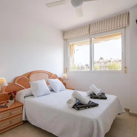 Eclari Javea